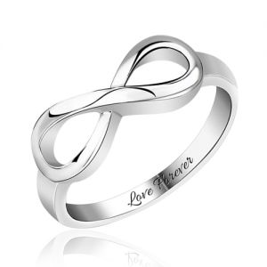 Ring mit Infinity-Symbol und eingraviertem Namen Sterling Silber